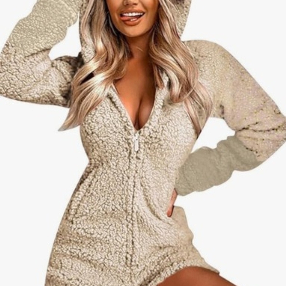NWOT Cozy Bear Tan Sherpa Hooded Romper Shorts